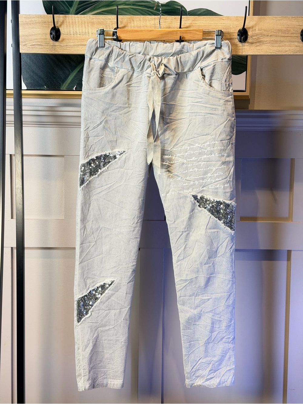 Casual Drawstring Sequin Accent Denim Wash Cuffed Chino Pants - Made In Italy L